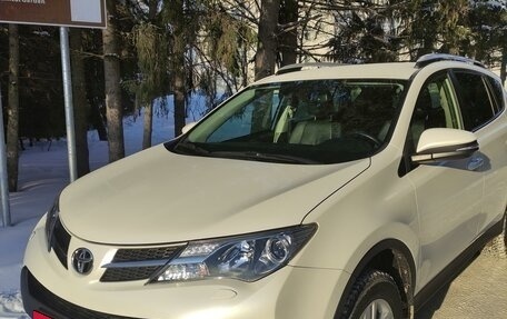 Toyota RAV4, 2013 год, 2 670 000 рублей, 1 фотография