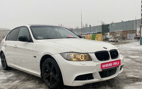 BMW 3 серия, 2011 год, 1 050 000 рублей, 6 фотография