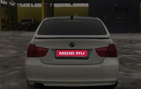 BMW 3 серия, 2011 год, 1 050 000 рублей, 9 фотография