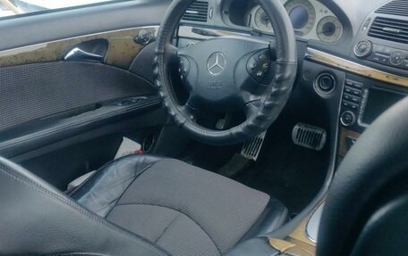 Mercedes-Benz E-Класс, 2002 год, 670 000 рублей, 9 фотография