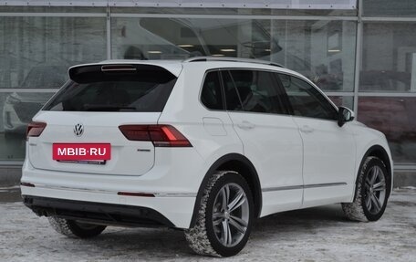 Volkswagen Tiguan II, 2018 год, 2 847 000 рублей, 5 фотография