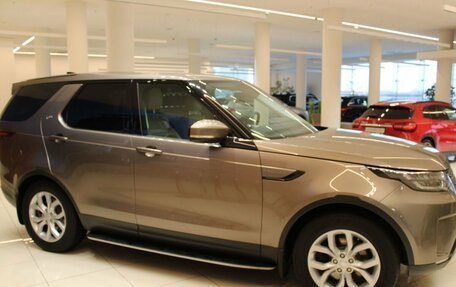 Land Rover Discovery IV, 2017 год, 4 690 000 рублей, 5 фотография