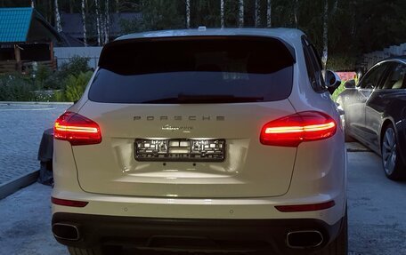 Porsche Cayenne III, 2017 год, 6 100 000 рублей, 2 фотография