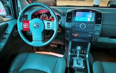 Nissan Pathfinder, 2010 год, 2 050 000 рублей, 8 фотография