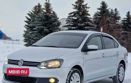 Volkswagen Polo VI (EU Market), 2013 год, 889 000 рублей, 3 фотография