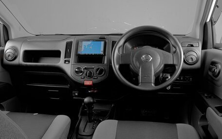 Nissan AD III, 2017 год, 1 099 000 рублей, 6 фотография