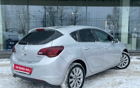 Opel Astra J, 2012 год, 796 000 рублей, 2 фотография