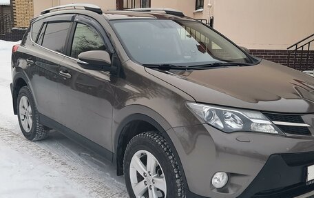 Toyota RAV4, 2013 год, 1 990 000 рублей, 3 фотография