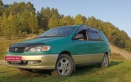 Toyota Ipsum II, 1996 год, 630 000 рублей, 2 фотография
