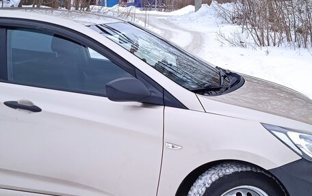 Hyundai Solaris II рестайлинг, 2012 год, 765 000 рублей, 2 фотография