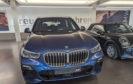 BMW X5, 2020 год, 7 100 000 рублей, 2 фотография