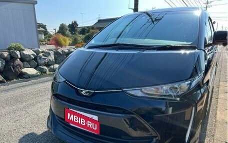 Toyota Estima III рестайлинг -2, 2019 год, 2 650 000 рублей, 3 фотография