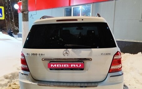 Mercedes-Benz GL-Класс, 2011 год, 1 950 000 рублей, 3 фотография