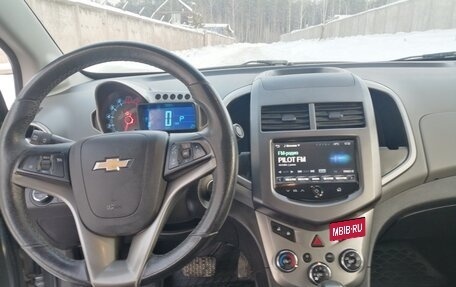 Chevrolet Aveo III, 2013 год, 749 000 рублей, 2 фотография