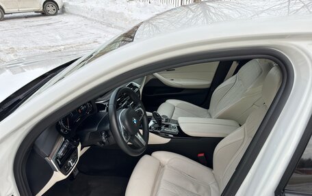BMW 5 серия, 2018 год, 4 990 000 рублей, 10 фотография