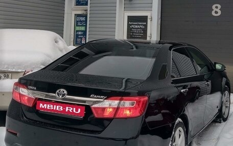 Toyota Camry, 2012 год, 1 900 000 рублей, 5 фотография