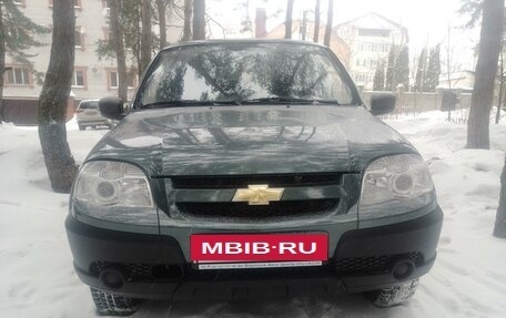 Chevrolet Niva I рестайлинг, 2015 год, 850 000 рублей, 2 фотография
