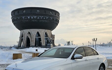 Mercedes-Benz E-Класс, 2017 год, 3 150 000 рублей, 2 фотография