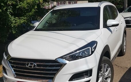 Hyundai Tucson III, 2019 год, 2 450 000 рублей, 2 фотография