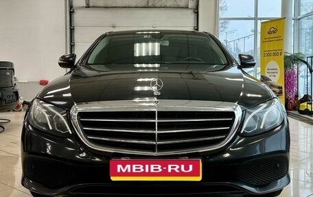 Mercedes-Benz E-Класс, 2018 год, 3 505 000 рублей, 2 фотография