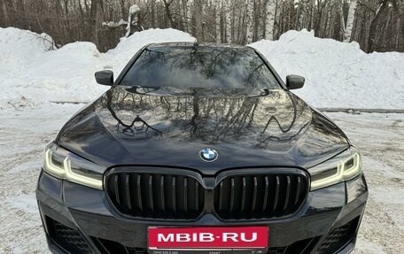 BMW 5 серия, 2021 год, 7 650 000 рублей, 1 фотография