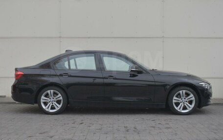 BMW 3 серия, 2018 год, 2 800 000 рублей, 3 фотография