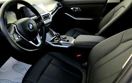 BMW 3 серия, 2020 год, 3 300 000 рублей, 11 фотография