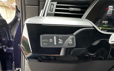 Audi e-tron I, 2020 год, 4 100 000 рублей, 8 фотография