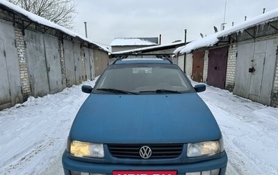Volkswagen Passat B4, 1993 год, 123 000 рублей, 1 фотография