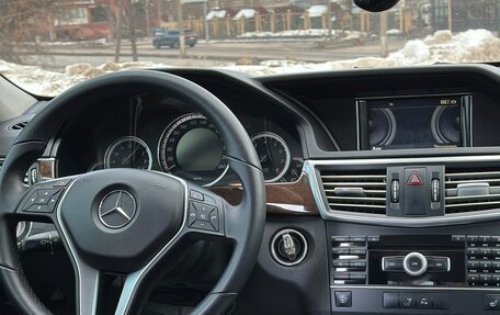 Mercedes-Benz E-Класс, 2011 год, 1 500 000 рублей, 26 фотография