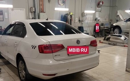 Volkswagen Jetta VI, 2015 год, 661 000 рублей, 4 фотография
