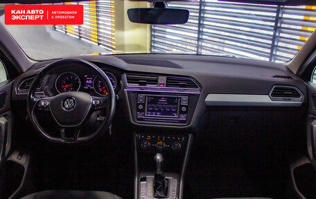 Volkswagen Tiguan II, 2017 год, 2 448 000 рублей, 7 фотография