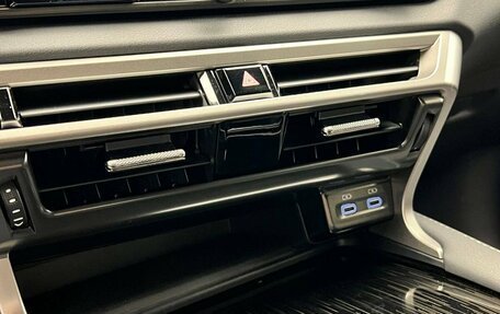 Lexus RX IV рестайлинг, 2023 год, 10 100 000 рублей, 16 фотография