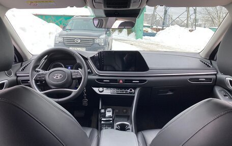 Hyundai Sonata VIII, 2019 год, 2 360 000 рублей, 14 фотография