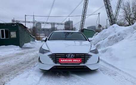 Hyundai Sonata VIII, 2019 год, 2 360 000 рублей, 6 фотография