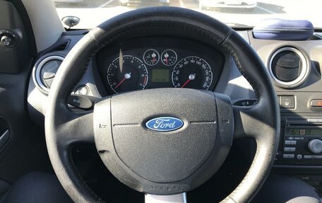 Ford Fiesta, 2006 год, 590 000 рублей, 4 фотография