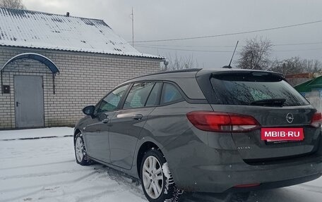 Opel Astra K, 2020 год, 1 500 000 рублей, 6 фотография