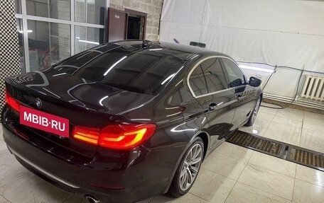 BMW 5 серия, 2019 год, 4 850 000 рублей, 4 фотография