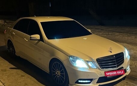 Mercedes-Benz E-Класс, 2012 год, 1 499 999 рублей, 7 фотография
