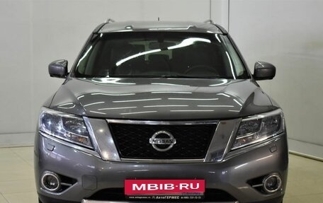 Nissan Pathfinder, 2015 год, 1 740 000 рублей, 2 фотография