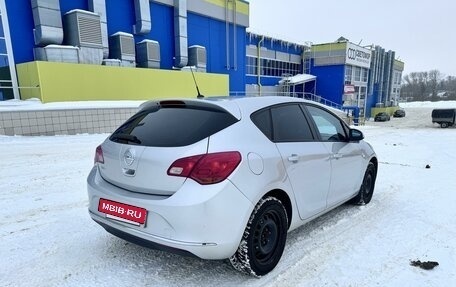Opel Astra J, 2013 год, 835 000 рублей, 5 фотография