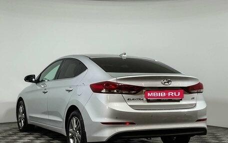Hyundai Elantra VI рестайлинг, 2018 год, 1 798 000 рублей, 7 фотография