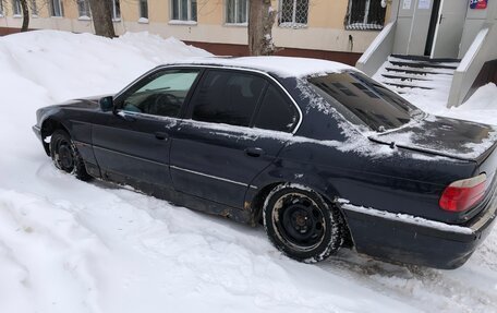 BMW 7 серия, 1994 год, 285 000 рублей, 3 фотография