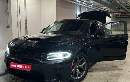 Dodge Charger, 2019 год, 3 700 000 рублей, 10 фотография