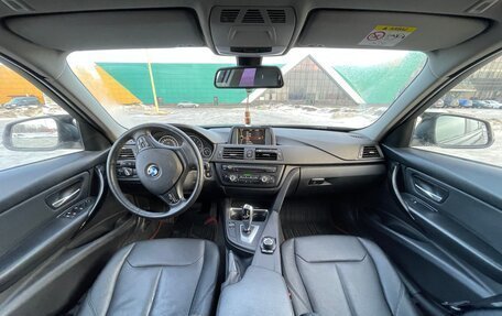 BMW 3 серия, 2013 год, 1 950 000 рублей, 10 фотография
