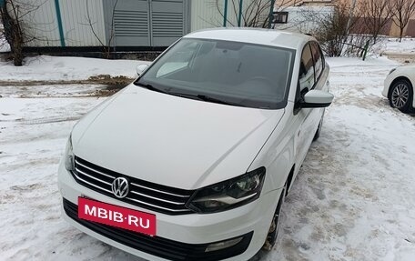 Volkswagen Polo VI (EU Market), 2017 год, 1 050 000 рублей, 2 фотография
