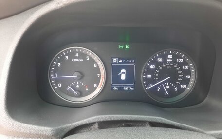 Hyundai Tucson III, 2017 год, 2 370 000 рублей, 9 фотография