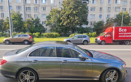 Mercedes-Benz E-Класс, 2017 год, 3 700 000 рублей, 2 фотография