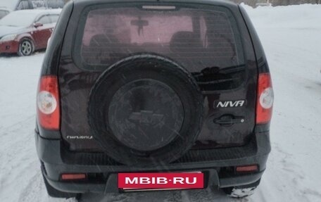 Chevrolet Niva I рестайлинг, 2010 год, 455 000 рублей, 5 фотография