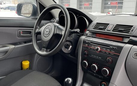 Mazda 3, 2006 год, 570 000 рублей, 23 фотография